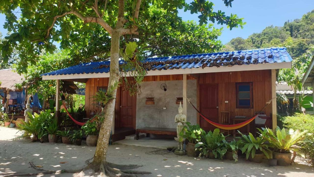 Sea Paradise Hotel Ban Khlong Kloi Exterior photo